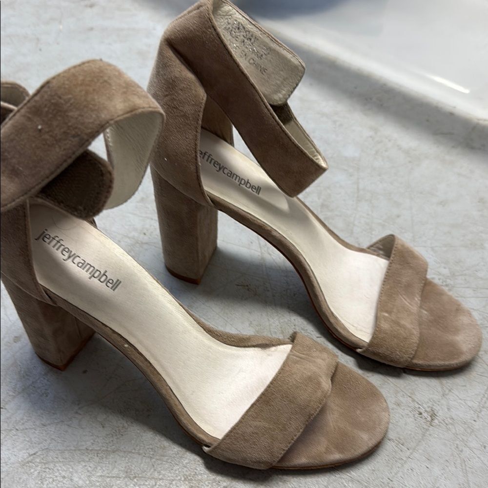 Jeffrey Campbell LINDSAY Tan Suede Heels - Block Heel - Size 10 - Worn Once